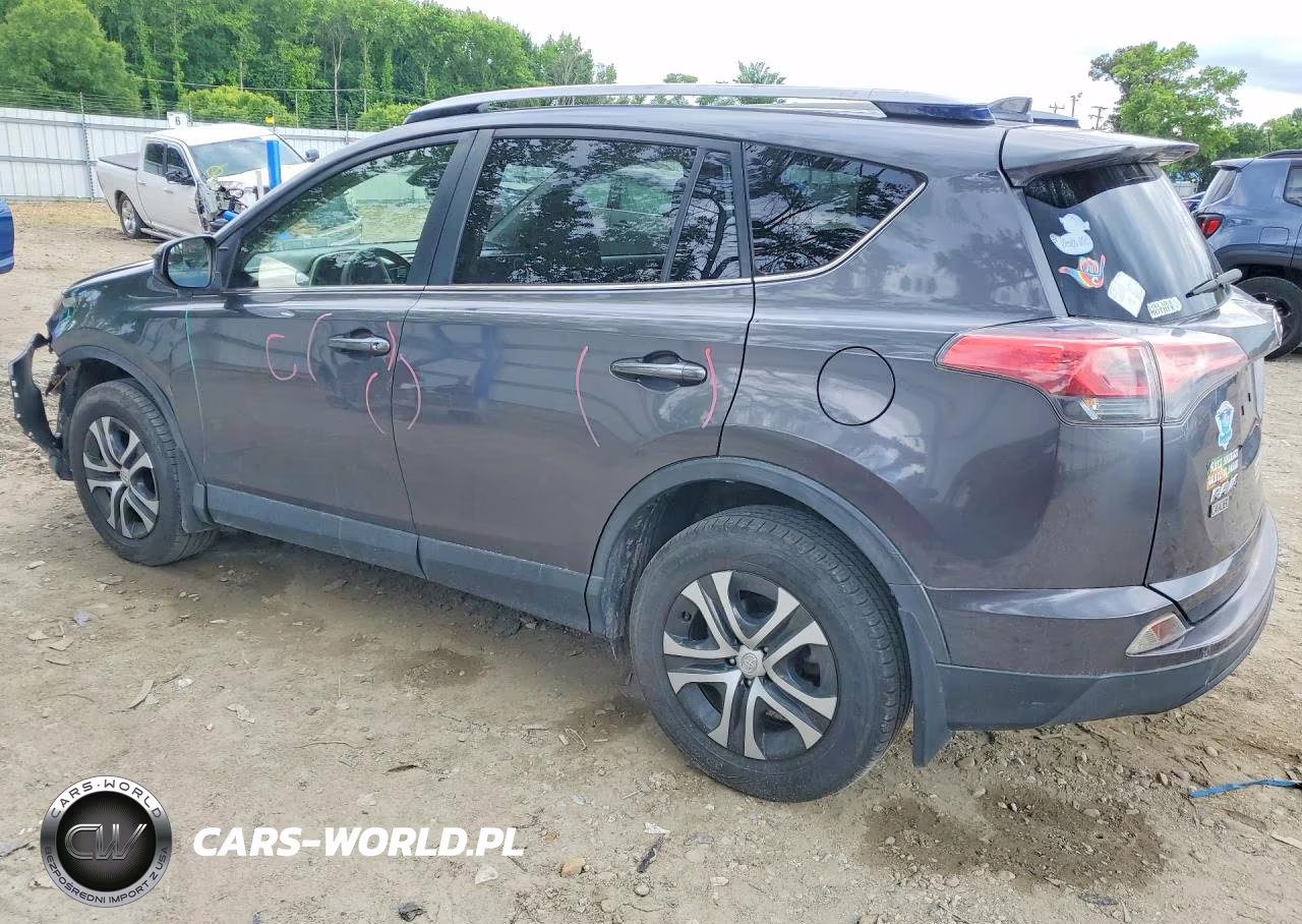 2017 Toyota Rav4 Le VIN:JTMZFREV1HJ714983 - 2