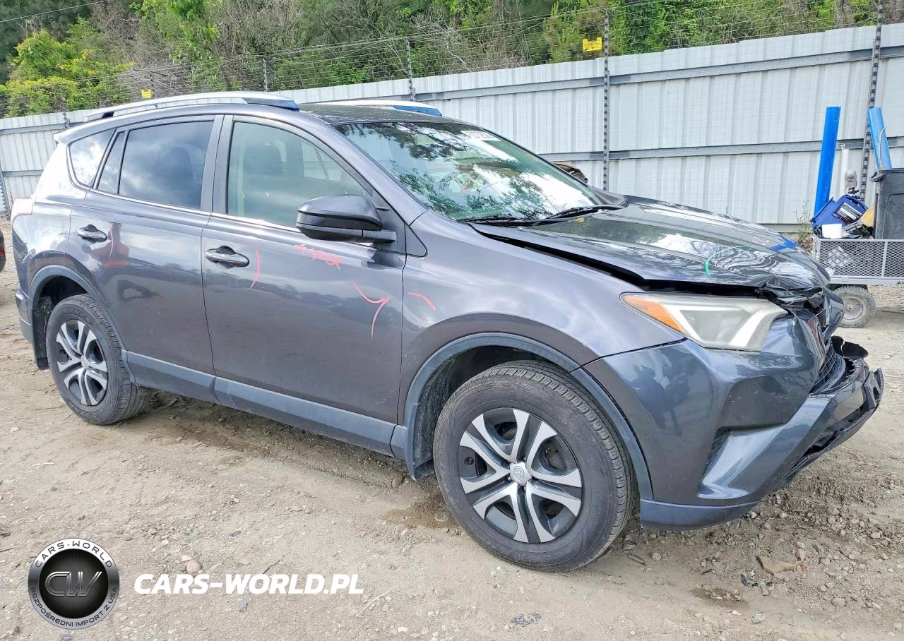 2017 Toyota Rav4 Le VIN:JTMZFREV1HJ714983 - 4