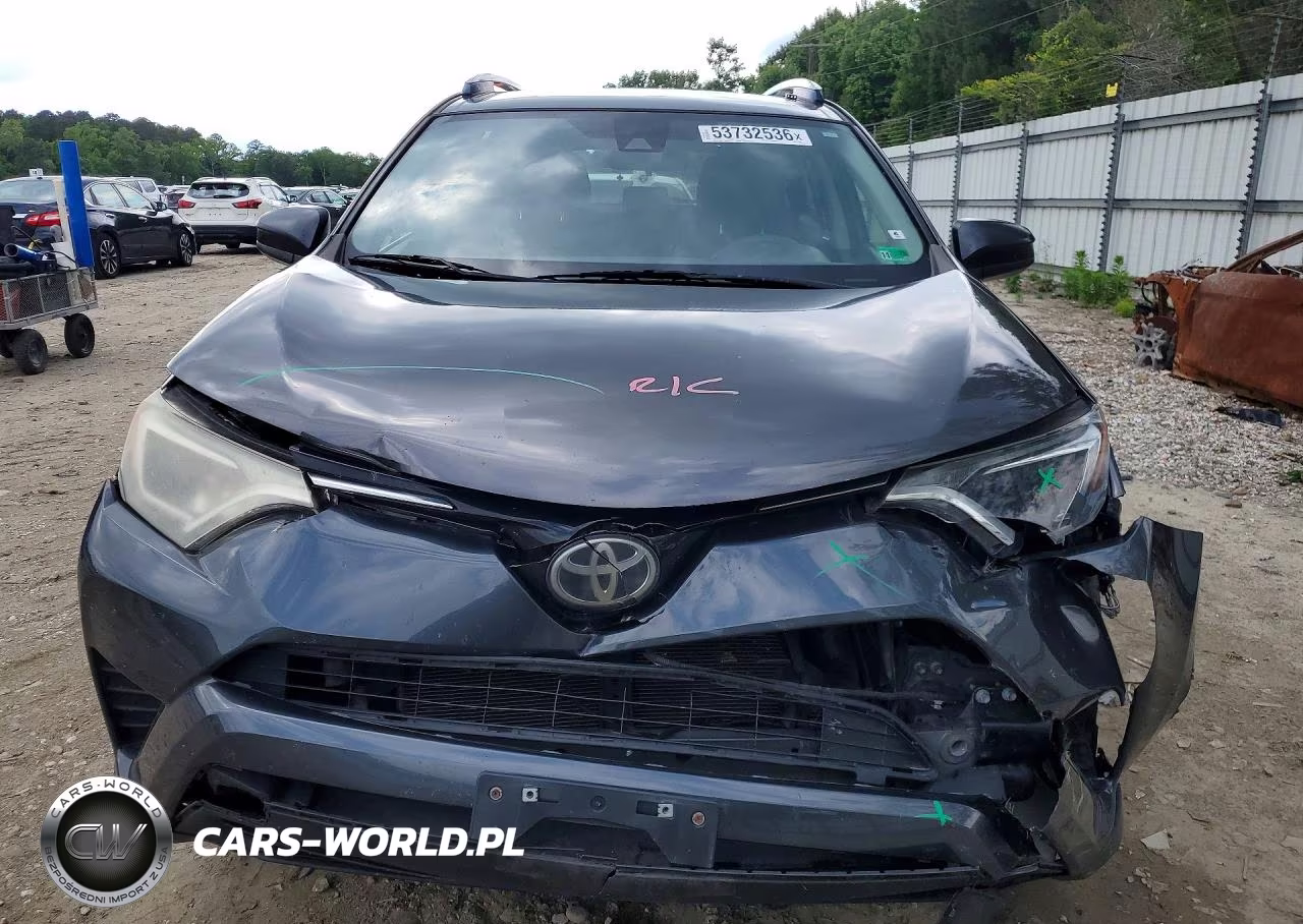 2017 Toyota Rav4 Le VIN:JTMZFREV1HJ714983 - 5