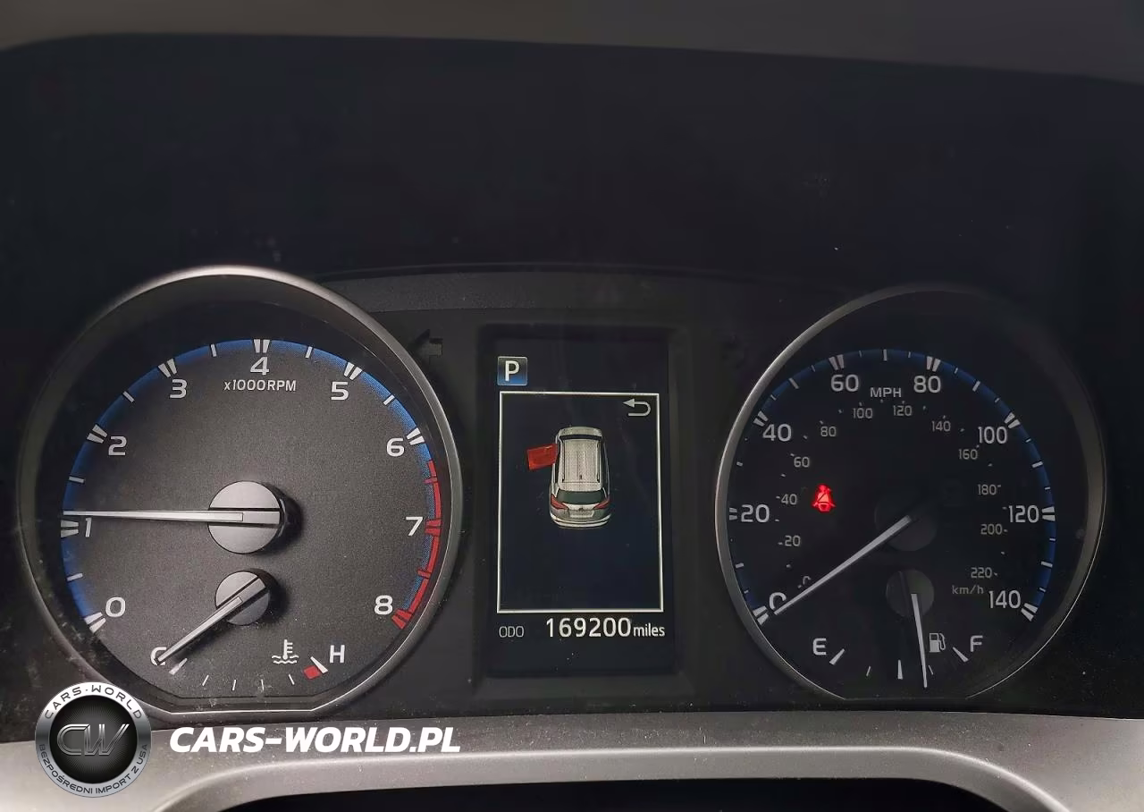 2017 Toyota Rav4 Le VIN:JTMZFREV1HJ714983 - 9