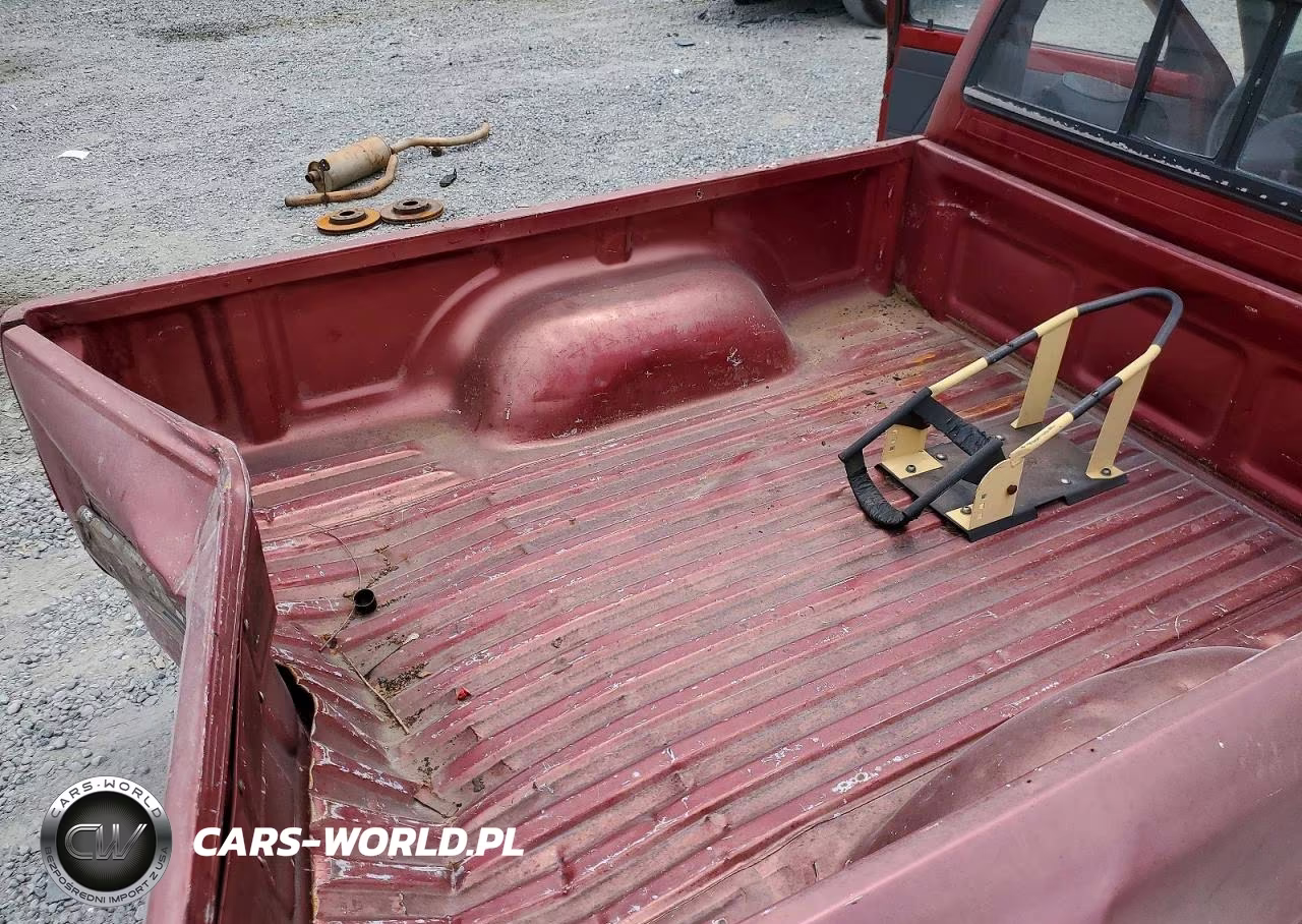 1992 Toyota Pickup Base VIN:4TARN81AXNZ033763 - 10