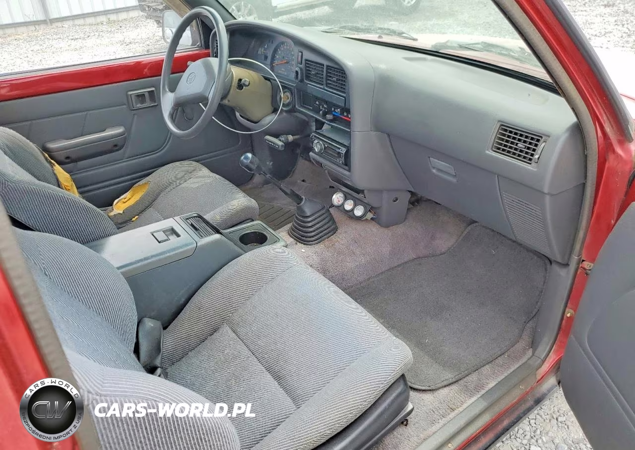 1992 Toyota Pickup Base VIN:4TARN81AXNZ033763 - 8