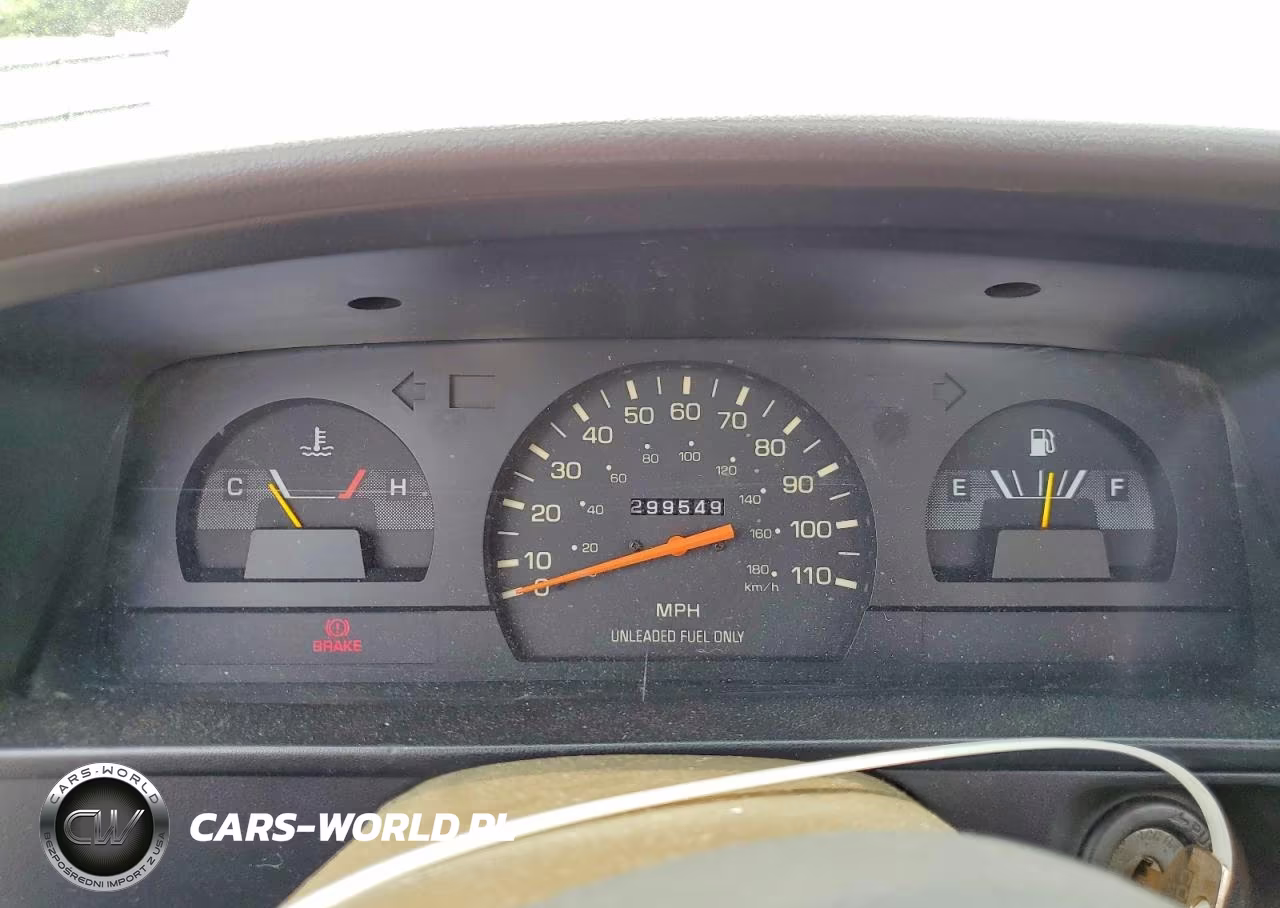 1992 Toyota Pickup Base VIN:4TARN81AXNZ033763 - 9