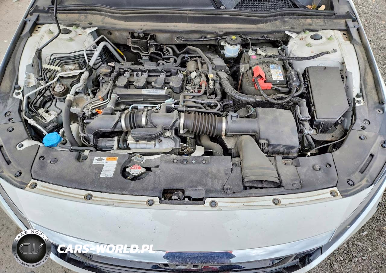 2018 Honda Accord Touring VIN:1HGCV1F96JA005677 - 11