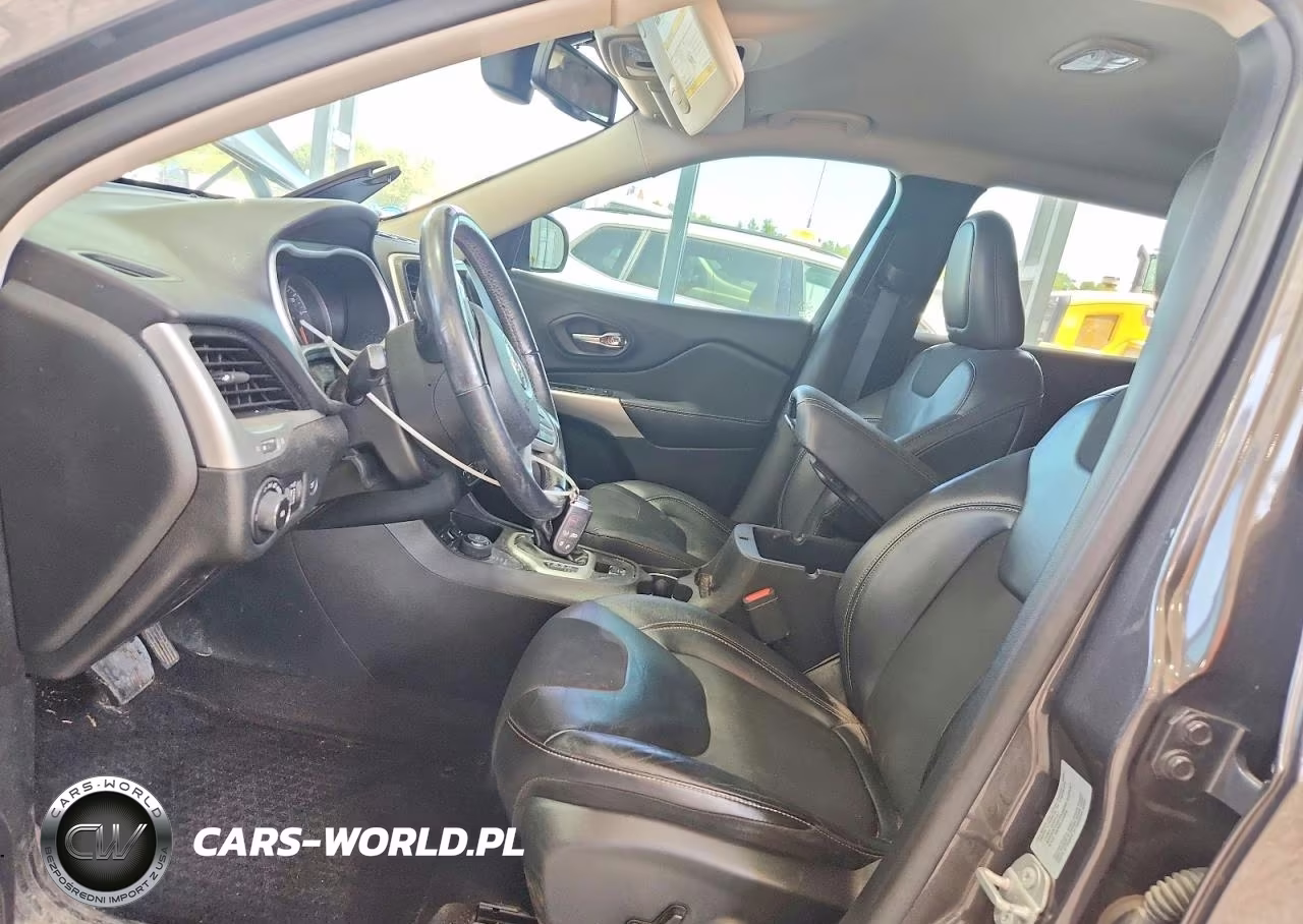 2018 Jeep Cherokee Latitude Plus VIN:1C4PJMLX4JD507621 - 7