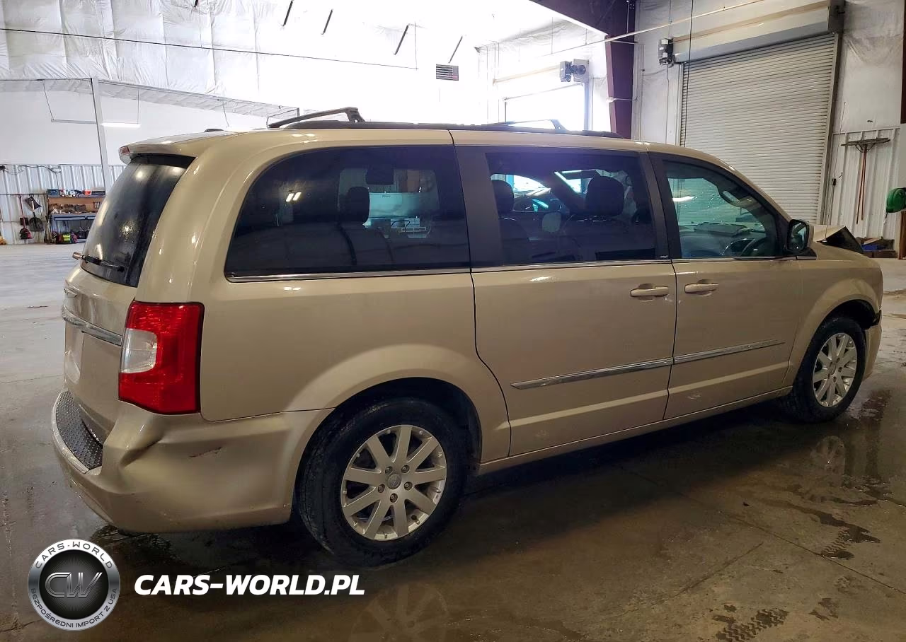 2014 Chrysler Town & Country Touring VIN:2C4RC1BG5ER293907 - 3