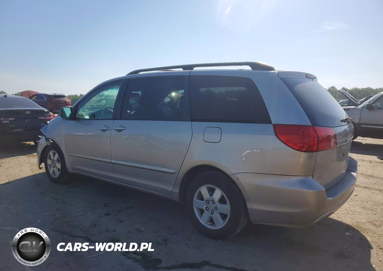2010 Toyota Sienna Le 7-Passenger VIN:5TDKK4CCXAS296398 - 2