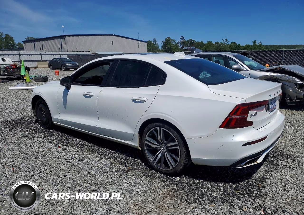 2021 Volvo S60 T5 R-Design VIN:7JR102FM9MG092489 - 2