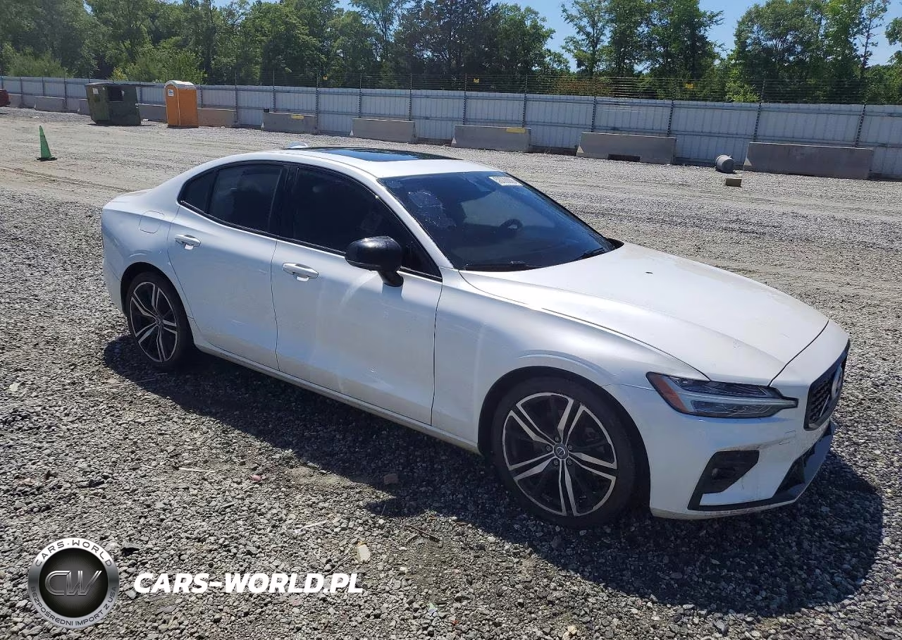 2021 Volvo S60 T5 R-Design VIN:7JR102FM9MG092489 - 4