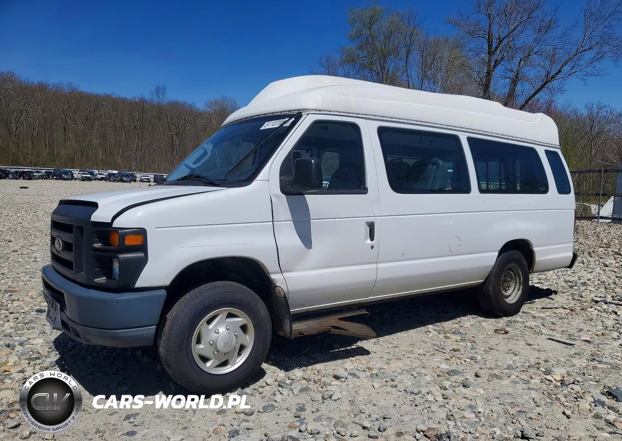 2014 Ford Econoline E350 Super Duty Van