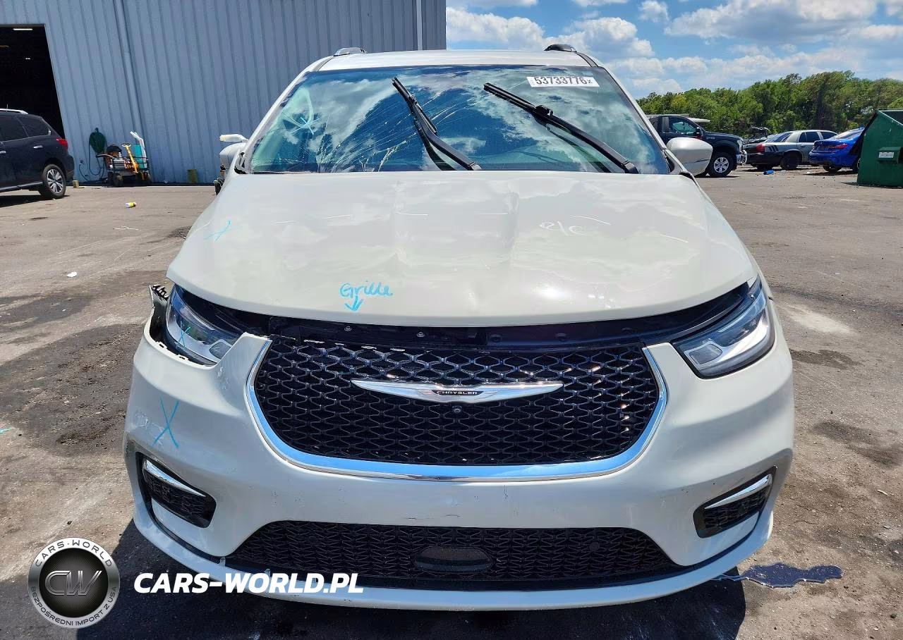 2021 Chrysler Pacifica Touring L VIN:2C4RC1BG3MR587434 - 5
