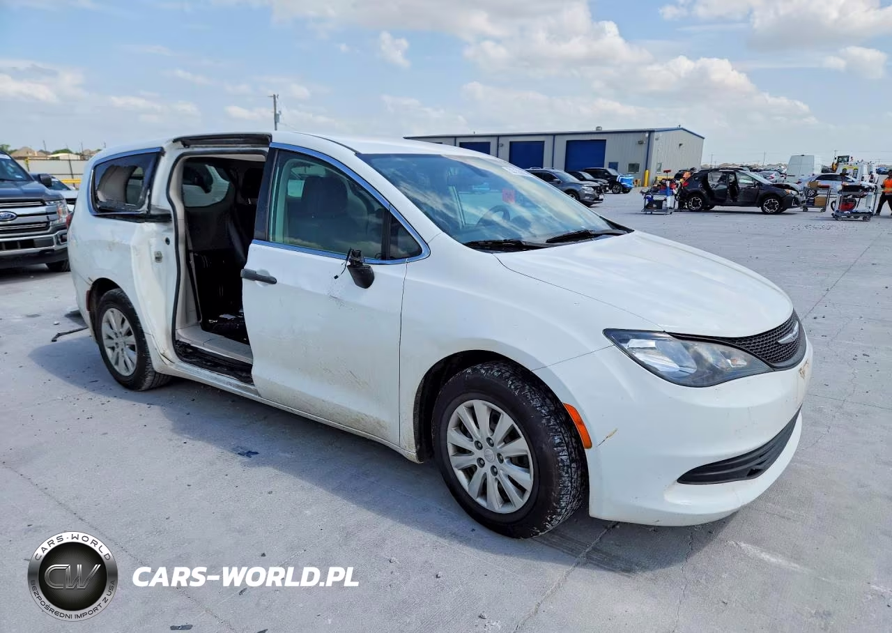 2020 Chrysler Voyager L VIN:2C4RC1AG1LR126085 - 4