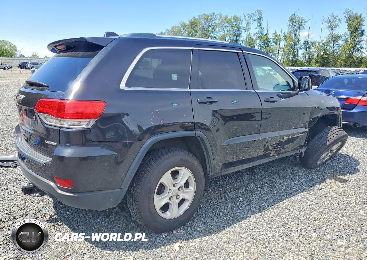 2014 Jeep Grand Cherokee Laredo VIN:1C4RJEAG5EC380035 - 3