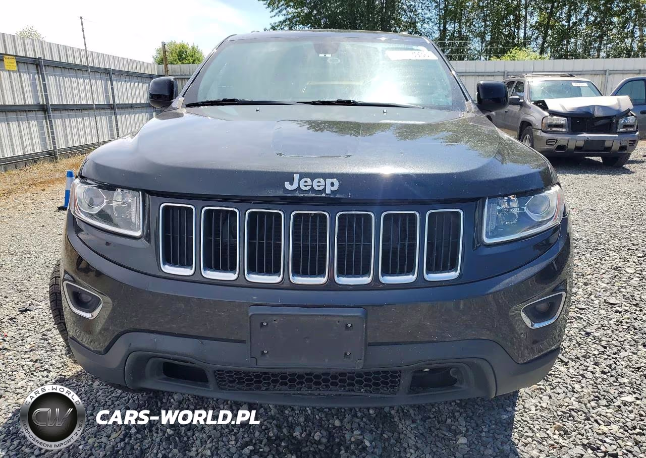 2014 Jeep Grand Cherokee Laredo VIN:1C4RJEAG5EC380035 - 5