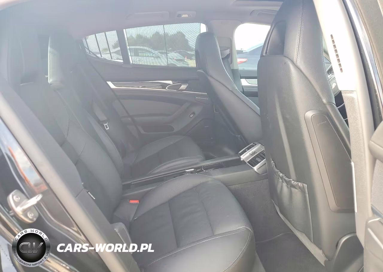 2011 Porsche Panamera 2 VIN:WP0AA2A7XBL020718 - 10