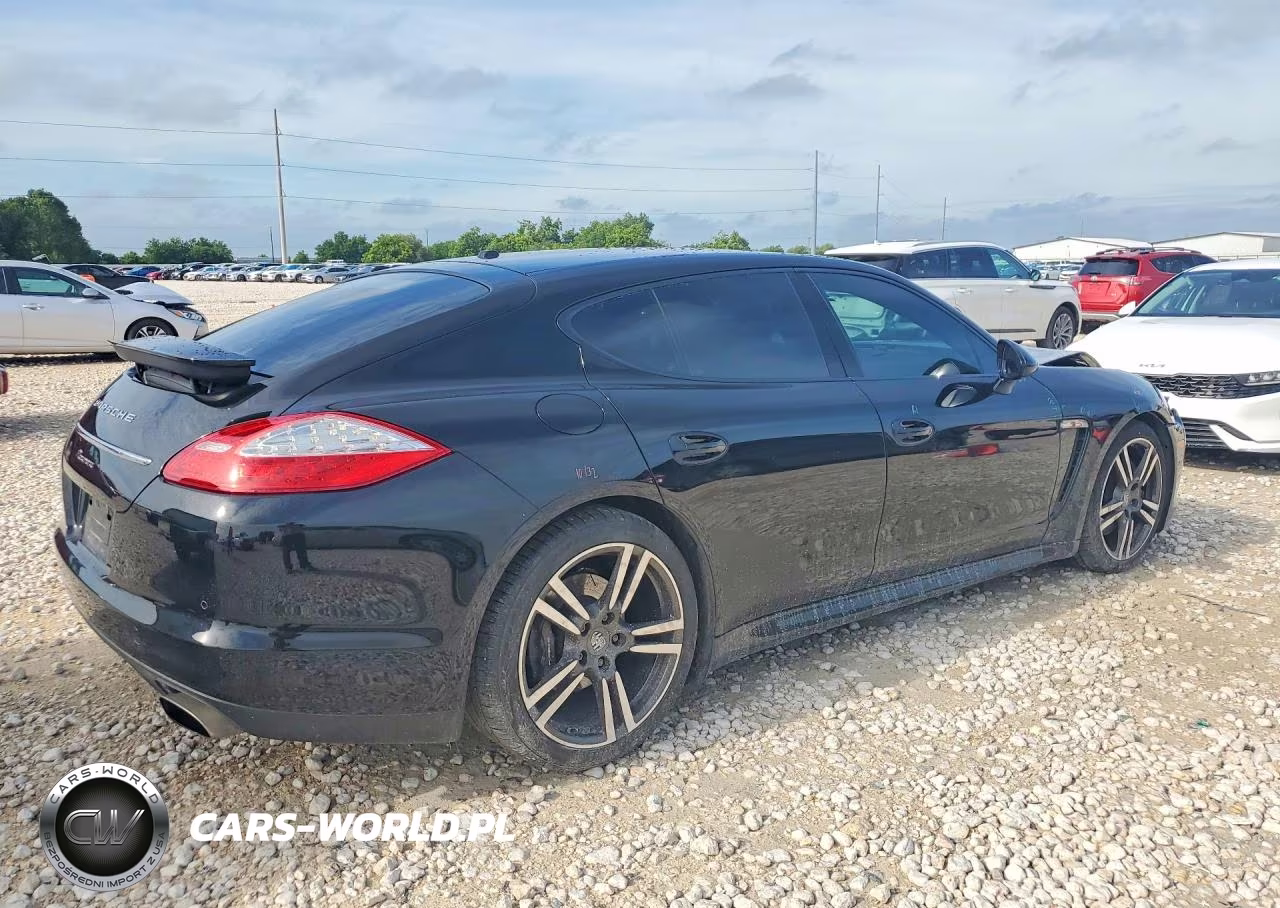2011 Porsche Panamera 2 VIN:WP0AA2A7XBL020718 - 3
