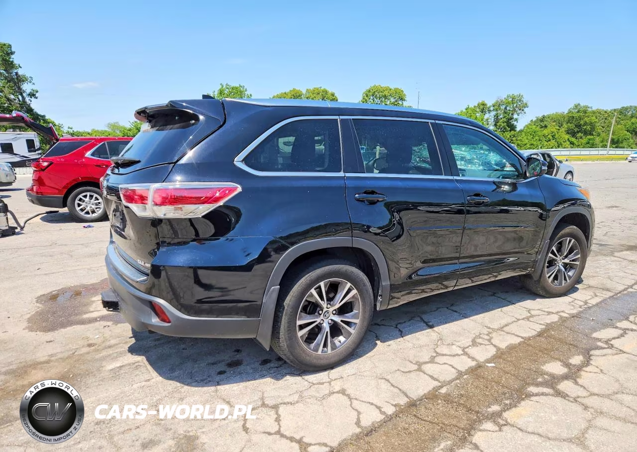 2016 Toyota Highlander Xle VIN:5TDJKRFH3GS292301 - 3