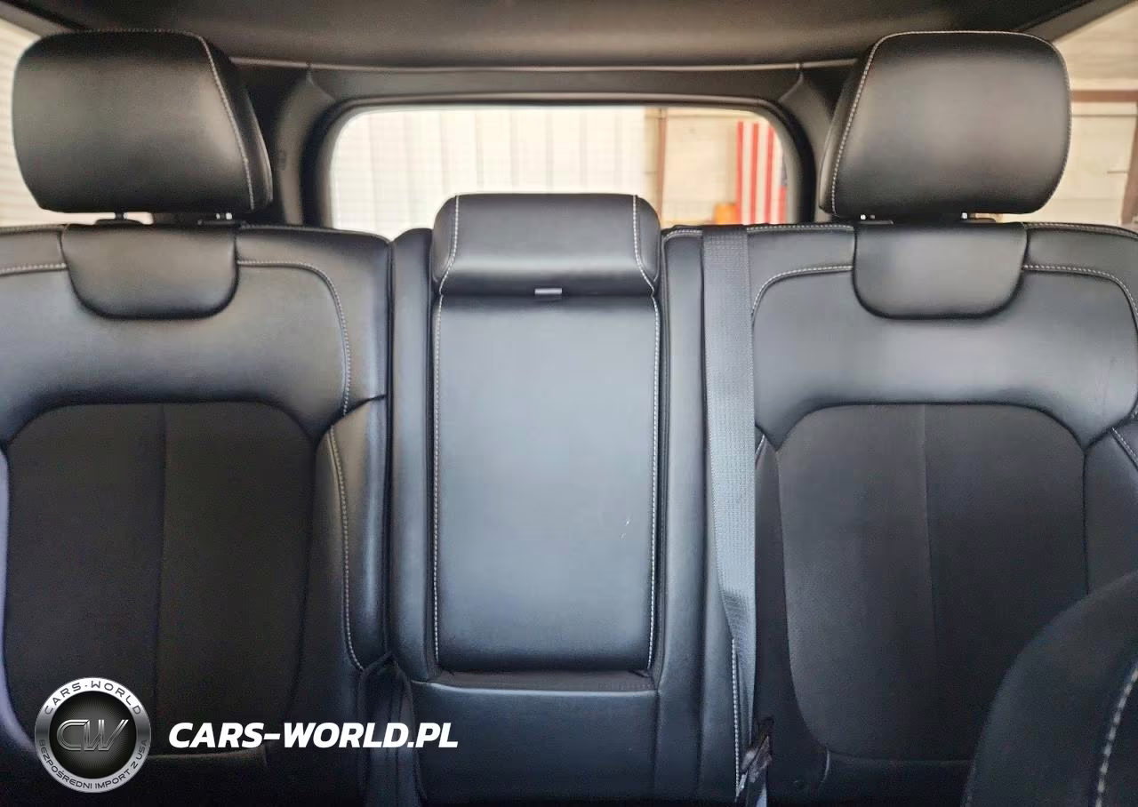 2023 Jeep Grand Cherokee Laredo VIN:1C4RJHAG9PC517773 - 10