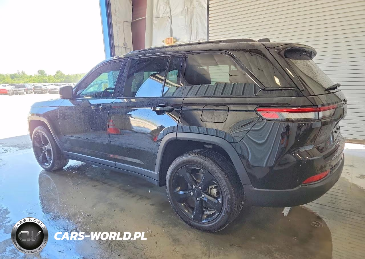 2023 Jeep Grand Cherokee Laredo VIN:1C4RJHAG9PC517773 - 2