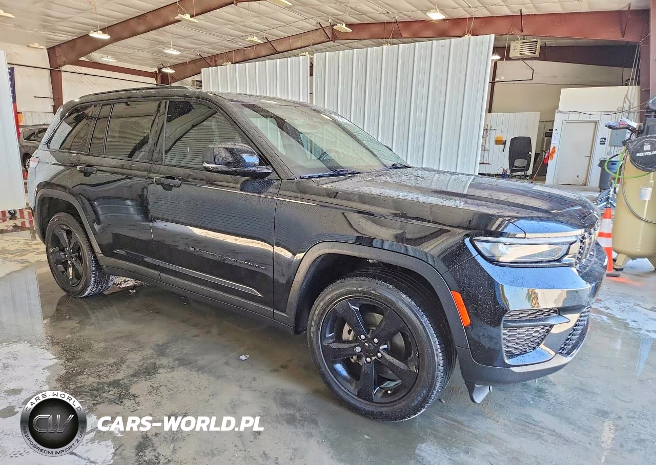 2023 Jeep Grand Cherokee Laredo VIN:1C4RJHAG9PC517773 - 4
