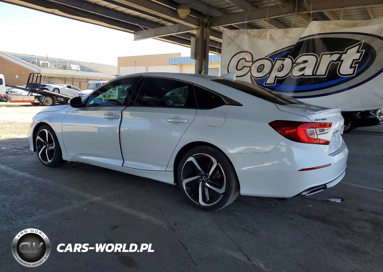 2018 Honda Accord Sport VIN:1HGCV1F3XJA141161 - 2