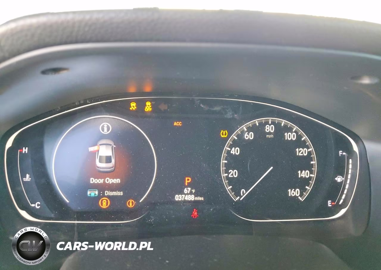 2018 Honda Accord Sport VIN:1HGCV1F3XJA141161 - 9