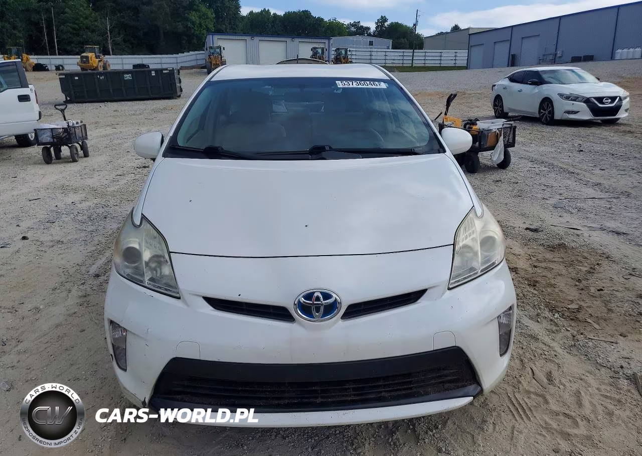 2013 Toyota Prius Two VIN:JTDKN3DU6D5627481 - 5