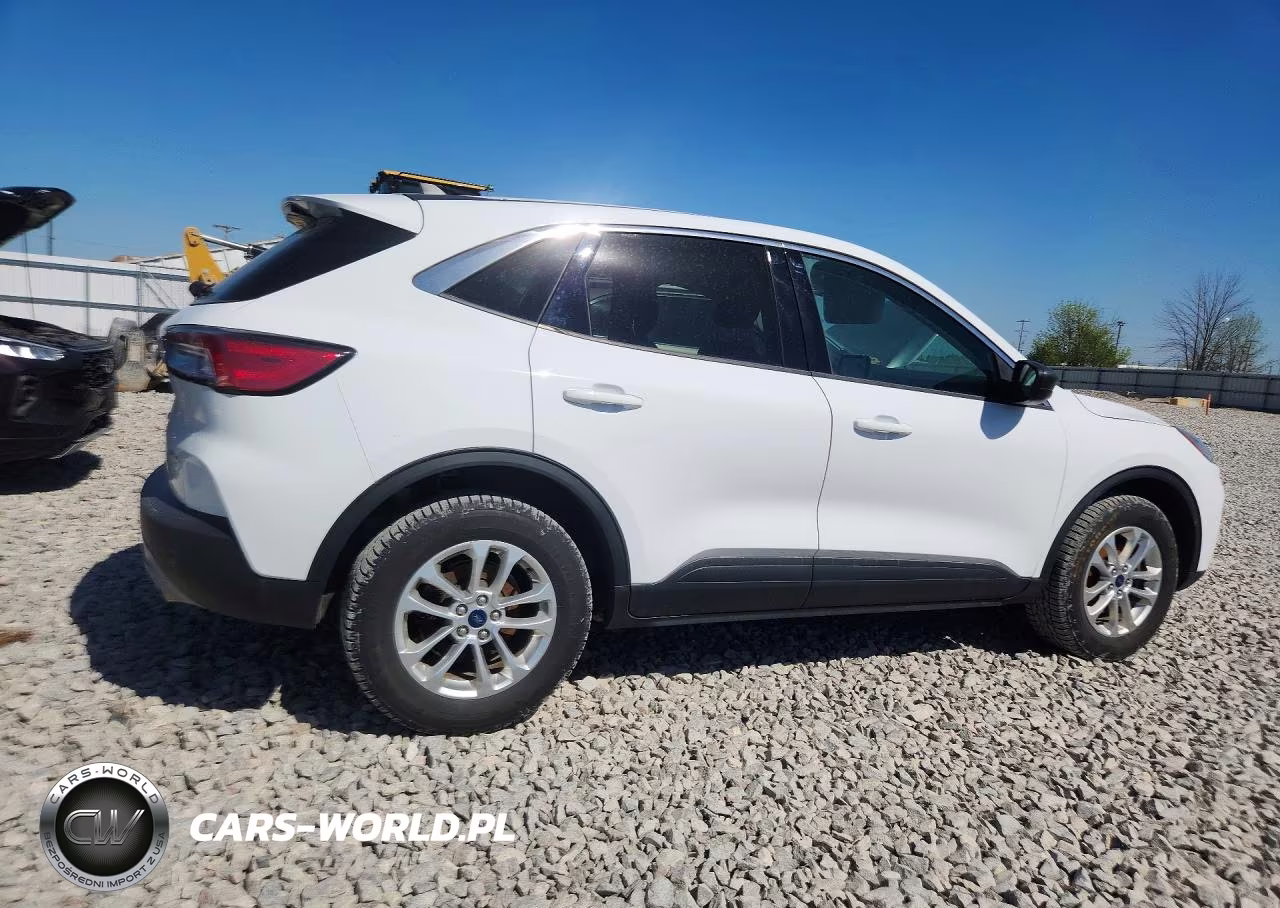 2022 Ford Escape Se VIN:1FMCU9G61NUB00619 - 3