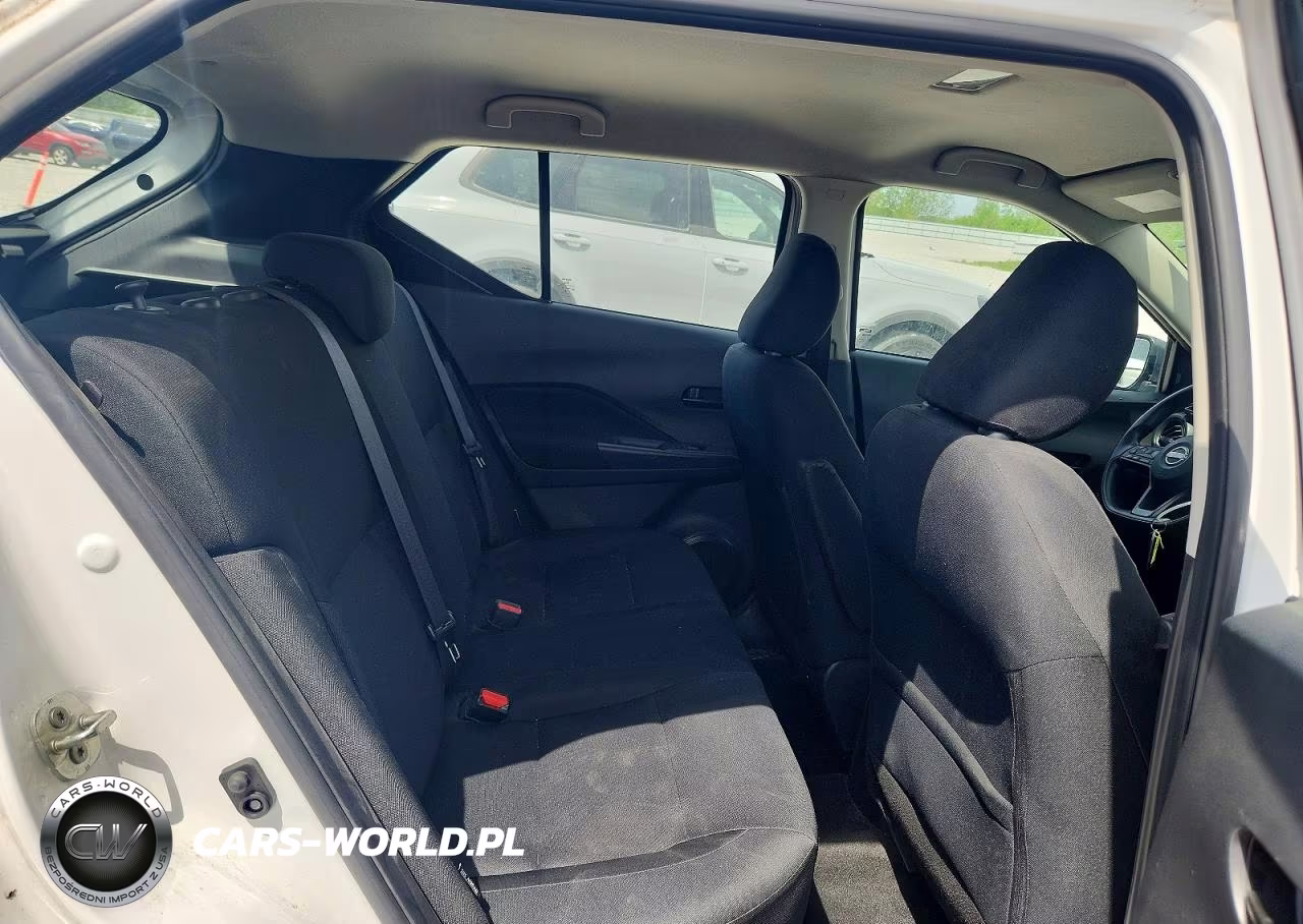 2023 Nissan Kicks S VIN:3N1CP5BV3PL470506 - 10