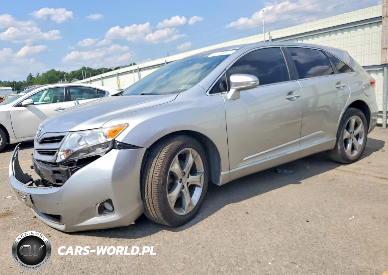 2015 Toyota Venza Xle – zdjęcie 1 z 13