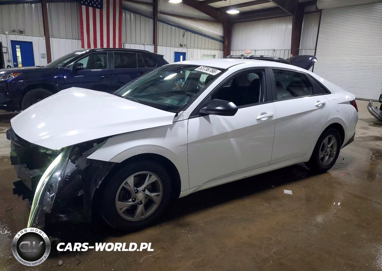 2021 Hyundai Elantra Se