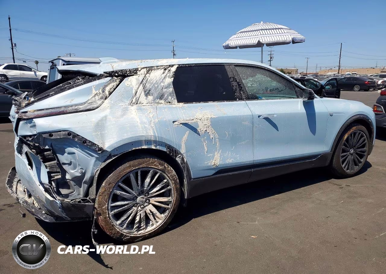 2025 Cadillac Lyriq Sport VIN:1GYKPURL6SZ301910 - 3
