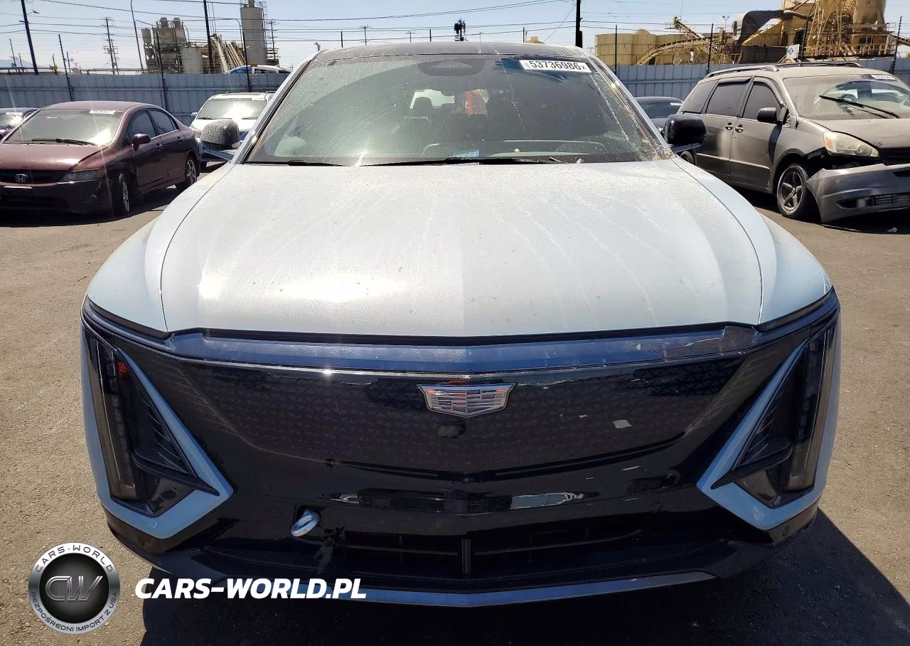 2025 Cadillac Lyriq Sport VIN:1GYKPURL6SZ301910 - 5