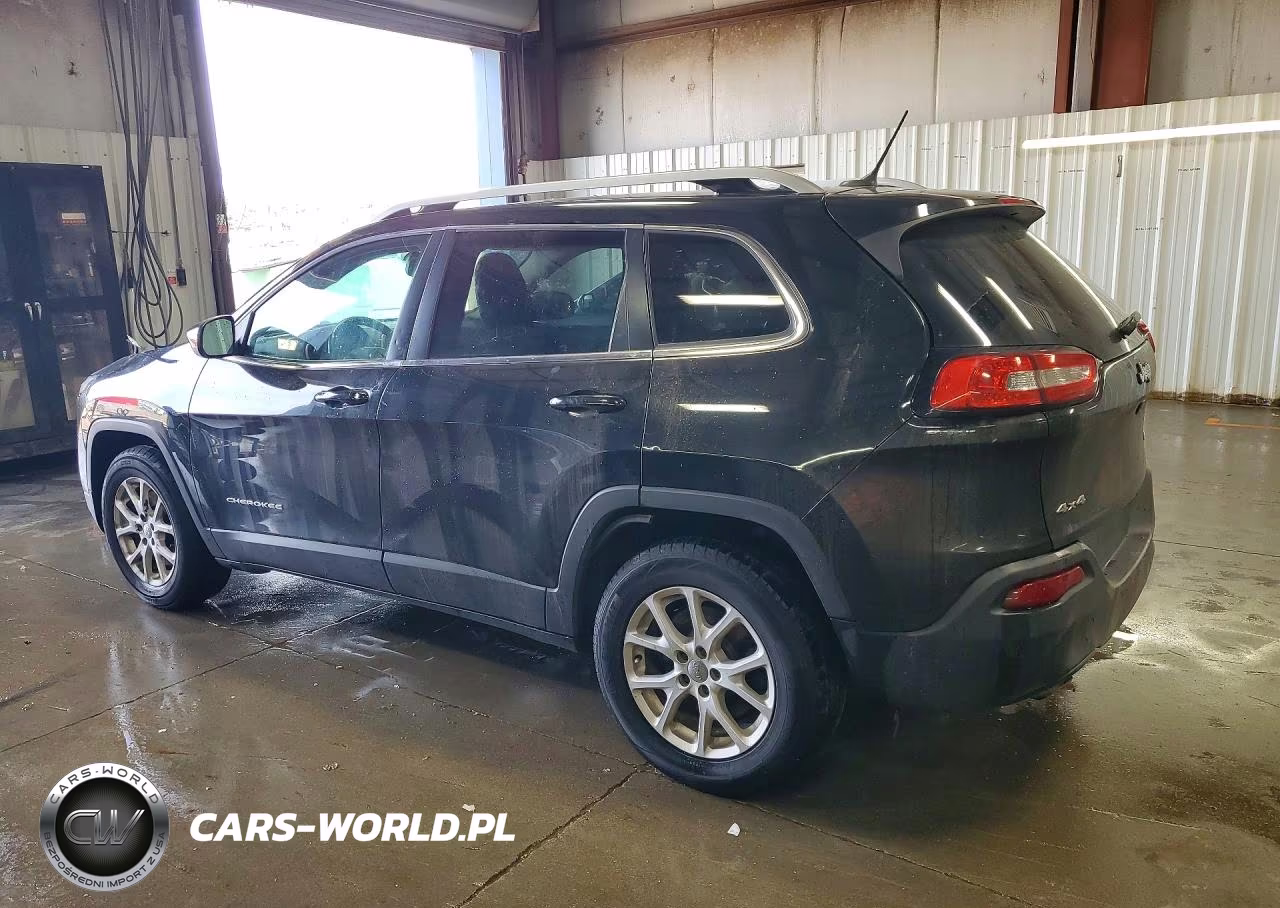 2015 Jeep Cherokee Latitude VIN:1C4PJMCB3FW553053 - 2