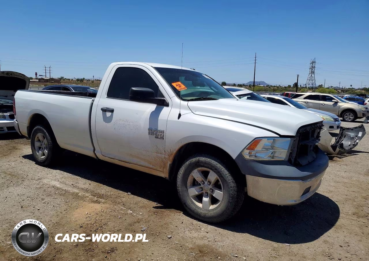 2019 Ram 1500 Classic Tradesman VIN:3C6JR6DG7KG502336 - 4