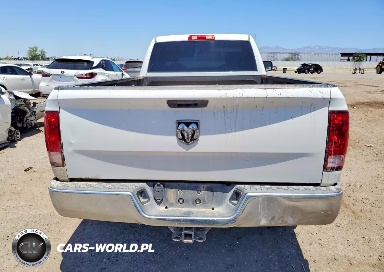 2019 Ram 1500 Classic Tradesman VIN:3C6JR6DG7KG502336 - 6