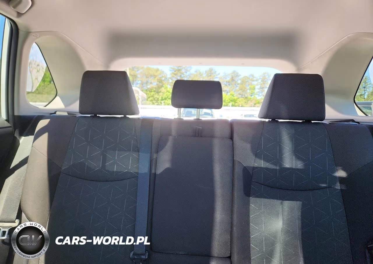 2019 Toyota Rav4 Xle VIN:2T3W1RFV6KC024169 - 10