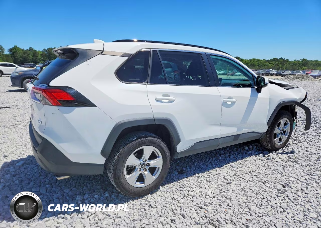 2019 Toyota Rav4 Xle VIN:2T3W1RFV6KC024169 - 3