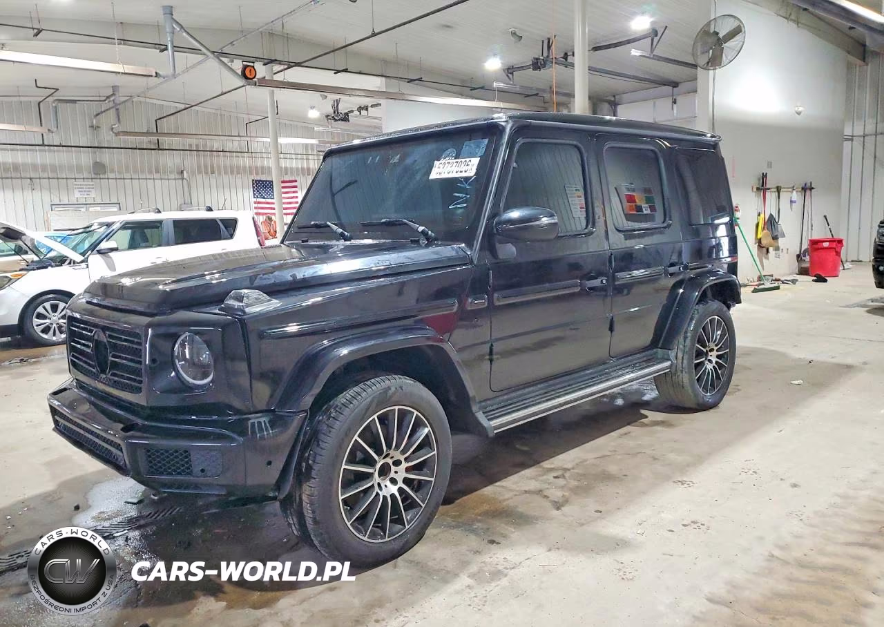 2021 Mercedes-Benz G 550 – zdjęcie 1 z 14