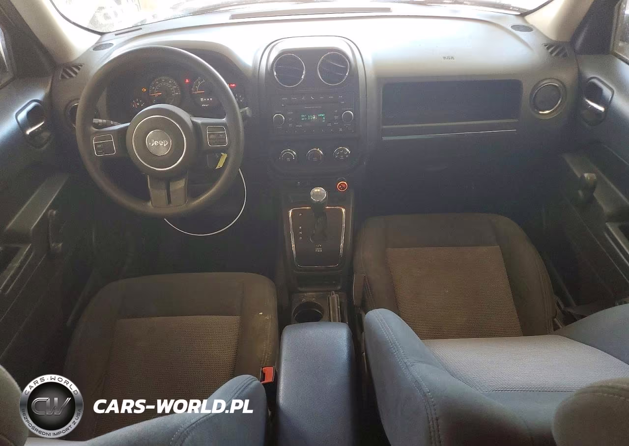 2017 Jeep Patriot Sport VIN:1C4NJPBAXHD134147 - 8