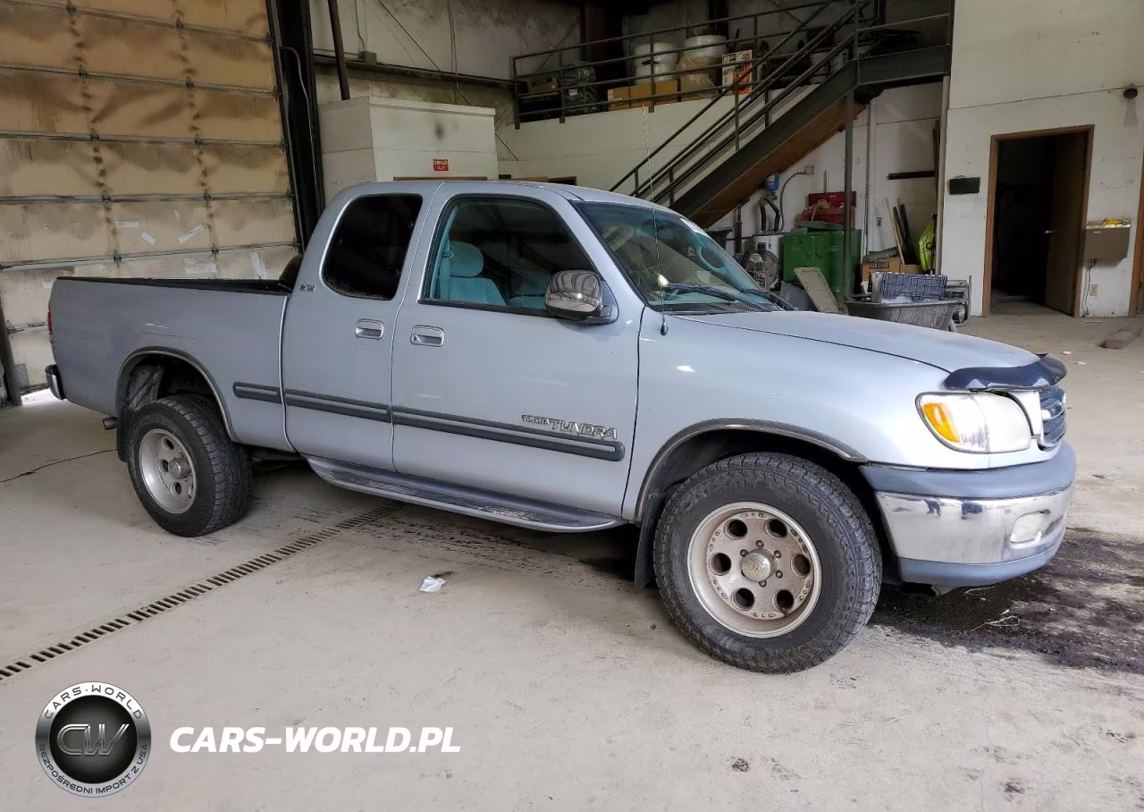 2000 Toyota Tundra Access Cab VIN:5TBRT3417YS032450 - 4