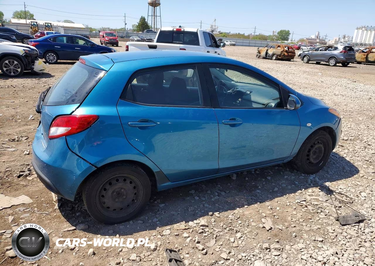 2012 Mazda Mazda2 VIN:JM1DE1KY6C0137234 - 3