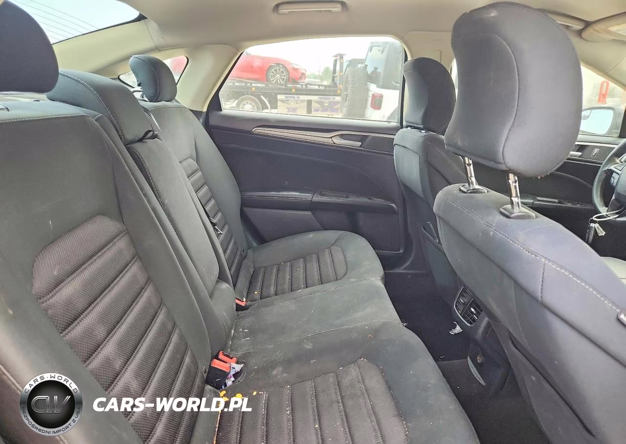 2018 Ford Fusion Se VIN:3FA6P0HD1JR145956 - 10