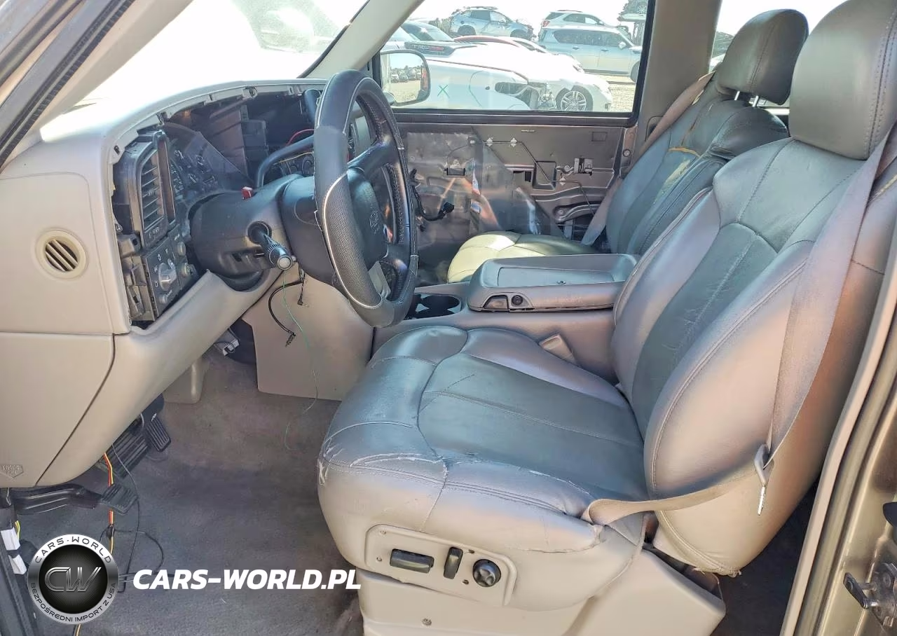 2000 Chevrolet Silverado C1500 VIN:2GCEC19T4Y1359075 - 7
