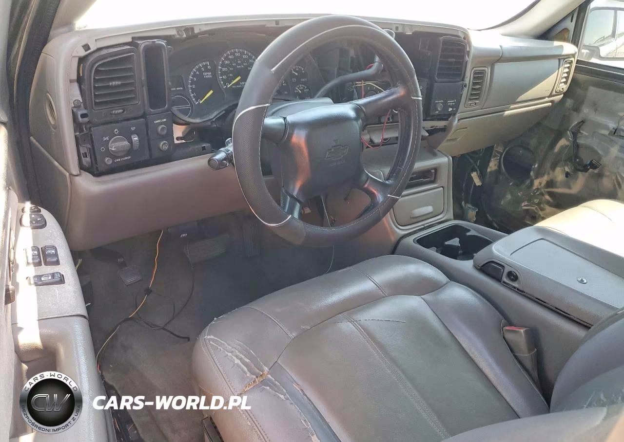 2000 Chevrolet Silverado C1500 VIN:2GCEC19T4Y1359075 - 8