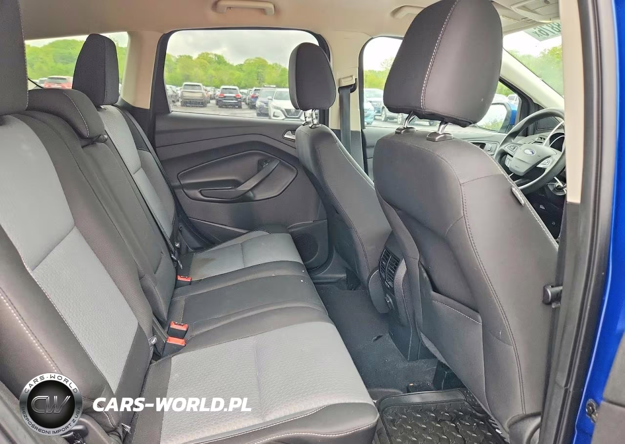 2017 Ford Escape Se VIN:1FMCU9GD0HUA74730 - 10