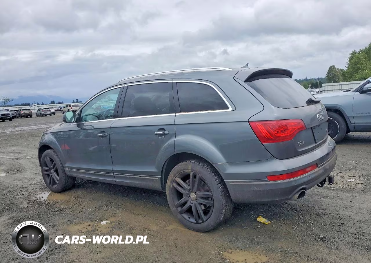 2014 Audi Q7 Premium Plus VIN:WA1LGAFEXED020560 - 2