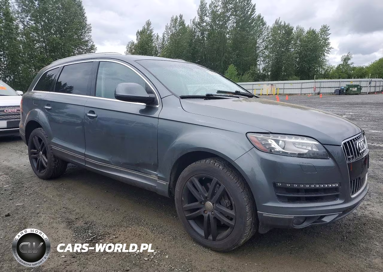 2014 Audi Q7 Premium Plus VIN:WA1LGAFEXED020560 - 4