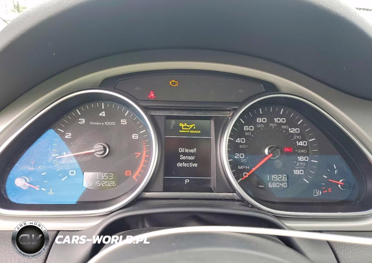 2014 Audi Q7 Premium Plus VIN:WA1LGAFEXED020560 - 9