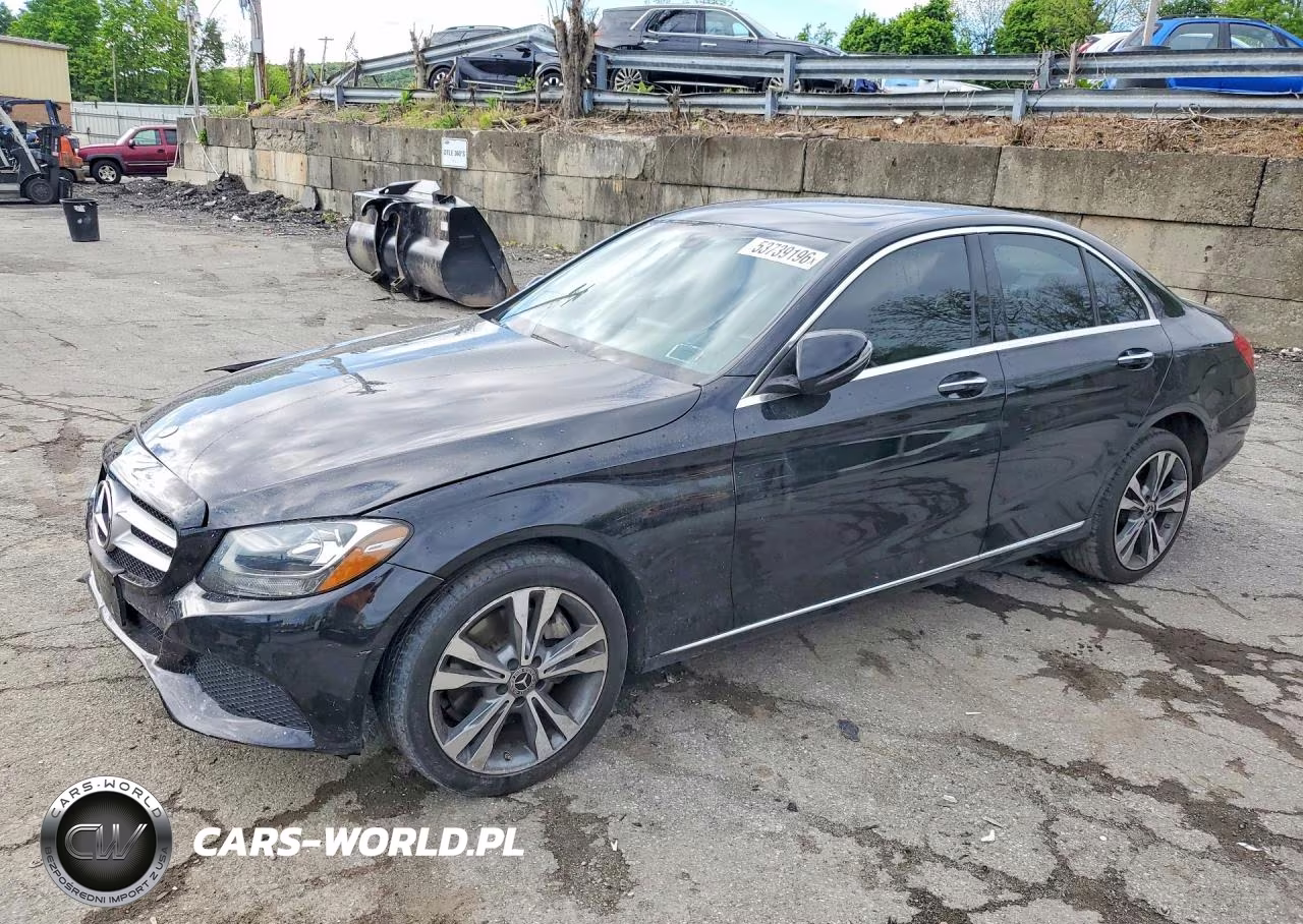 2018 Mercedes-Benz C 300 4Matic